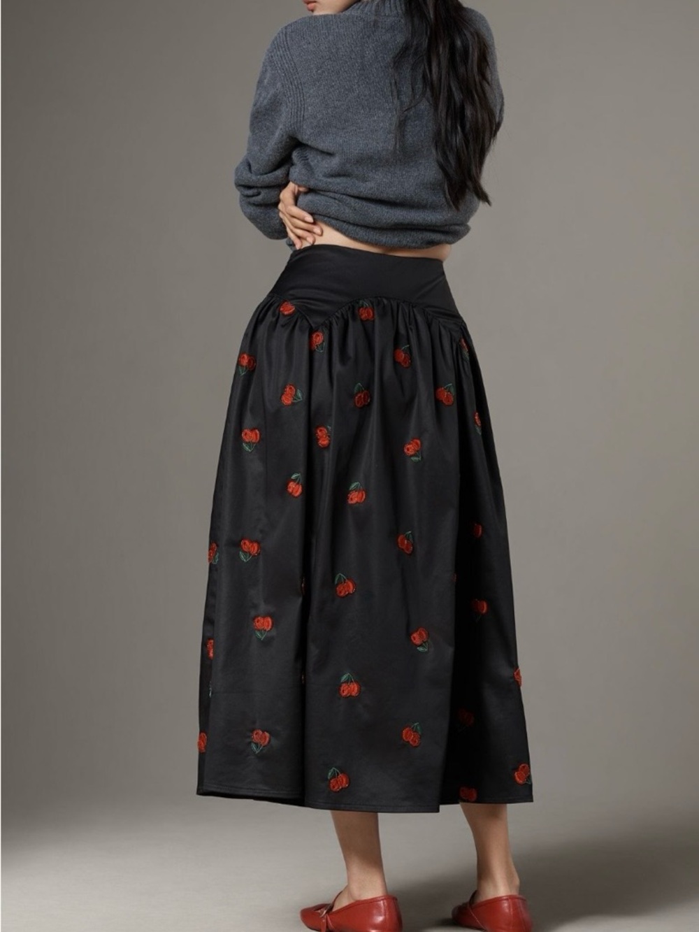 Avec Les Filles Petite Red Cherry Appliqué Midi Skirt Size MP NWT - Picture 2 of 6